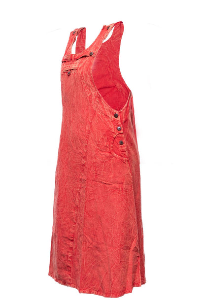 These 100% cotton, stonewashed pinafore dress is a classic design in an everyday styles that work anywhere and is very comfortable and stylish. It features 2 deep pockets and are a regular fit and comfortable to the body. They are very versatile, functional, and comfortable to wear. This lightweight breathable and comfortable pinafore dress with soft fabric can be layered with leggings and long sleeve tops for extra warmth. Available in Green, Orange, Black, Brown