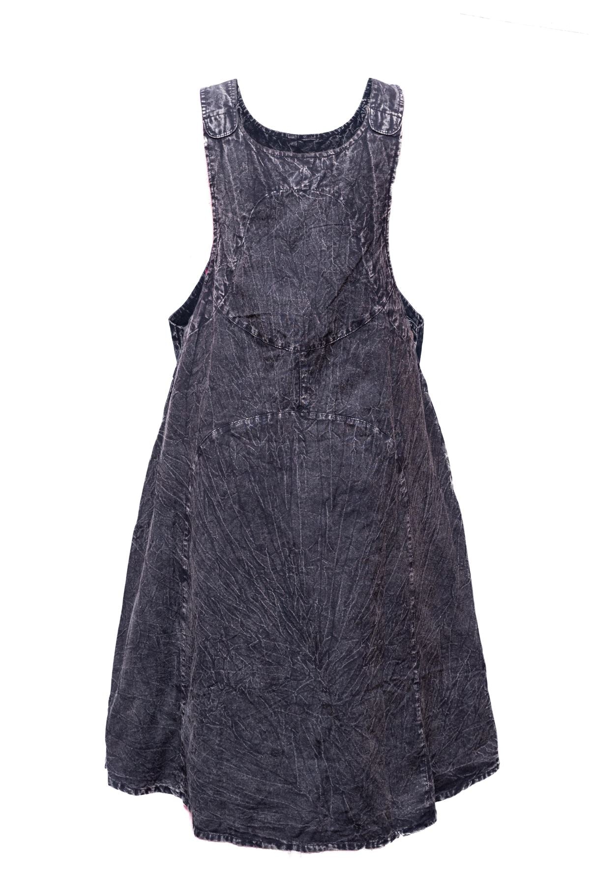 These 100% cotton, stonewashed pinafore dress is a classic design in an everyday styles that work anywhere and is very comfortable and stylish. It features 2 deep pockets and are a regular fit and comfortable to the body. They are very versatile, functional, and comfortable to wear. This lightweight breathable and comfortable pinafore dress with soft fabric can be layered with leggings and long sleeve tops for extra warmth. Available in Green, Orange, Black, Brown